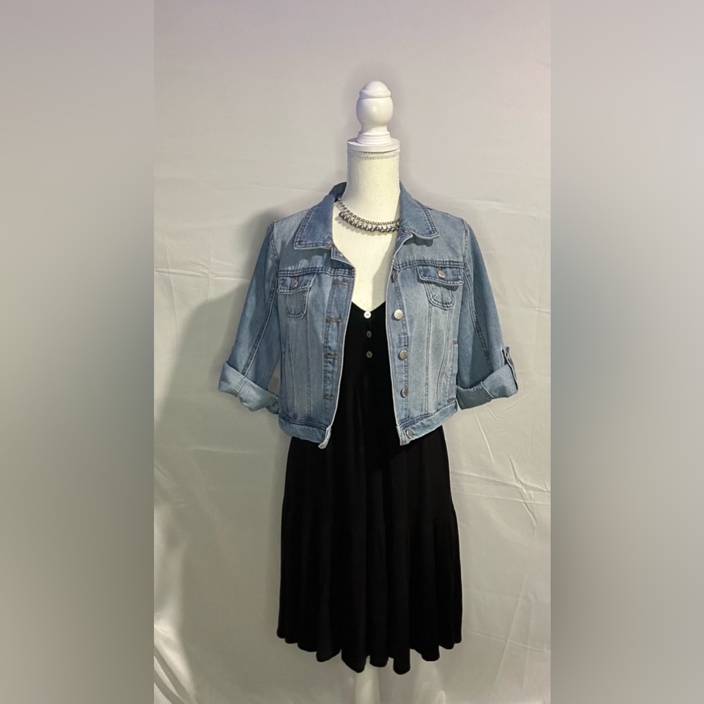 Dresses 2 for $15 or 3 for $20 (Mix & match) - Picture 2 of 6